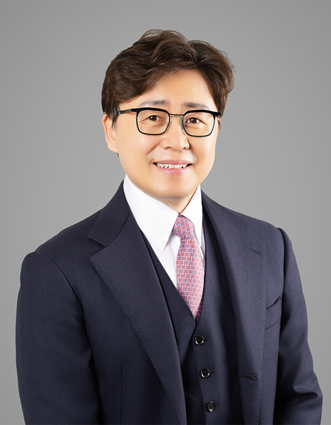 Kevin Bae CEO / Managing Partner